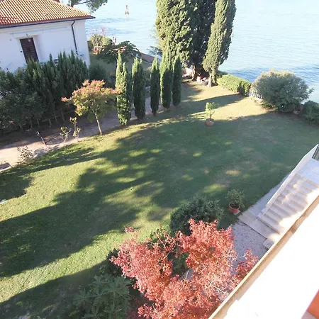 Views On Venice Lagoon Apartment